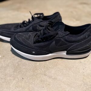 Nike Kids Black Mesh Sneakers